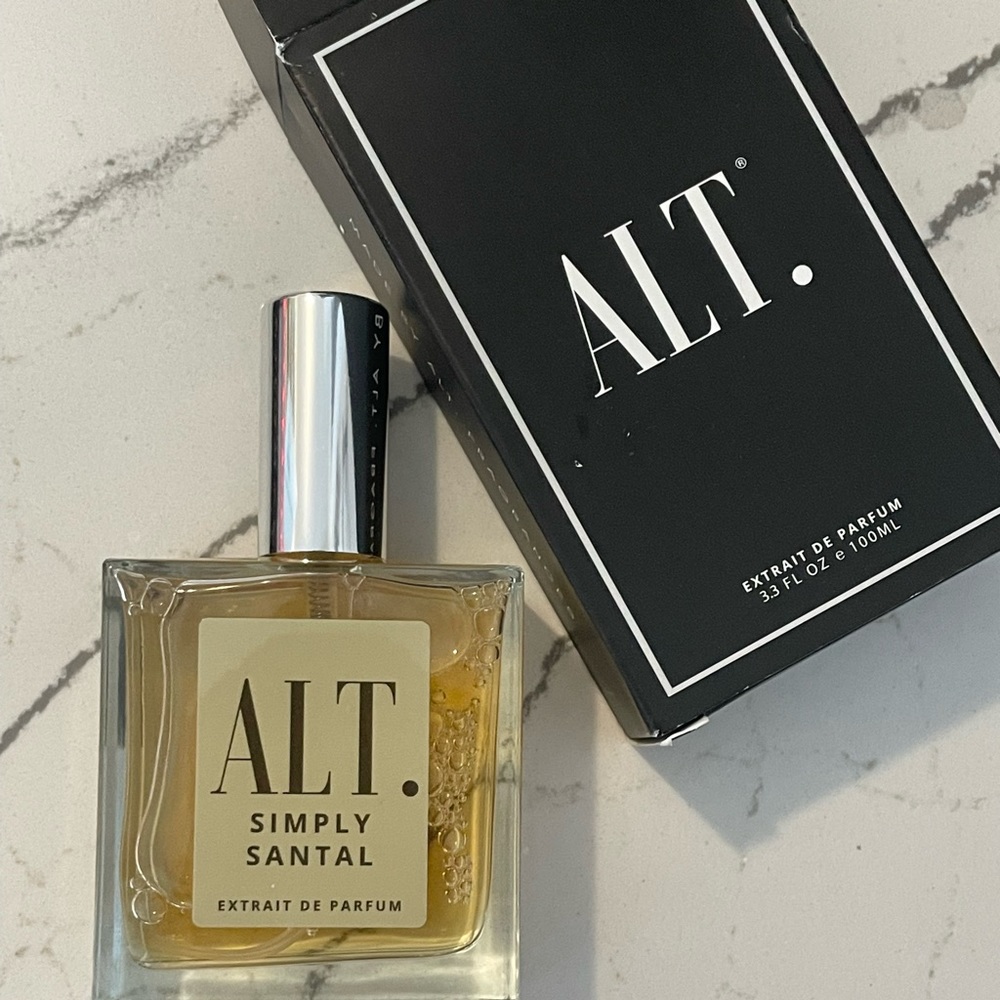 UNUSED SIMPLY SANTAL DUP OF LELABOS SANTAL